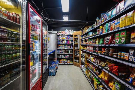 Apartamento à venda com 200m², 3 quartos e 3 vagasMercadinho