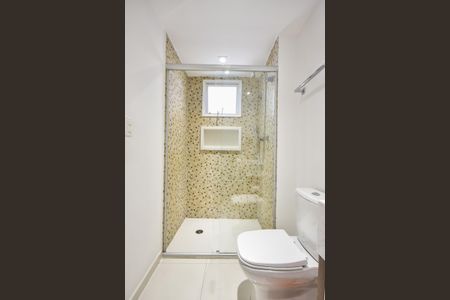 Apartamento à venda com 200m², 3 quartos e 3 vagasBanheiro da Suíte 1