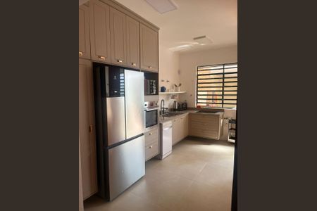 Casa à venda com 210m², 4 quartos e 3 vagasFoto 34