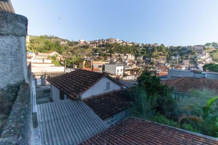 Casa à venda com 180m², 2 quartos e 2 vagas Casa à venda com 180m², 2 quartos e 2 vagasVista do Quarto 1