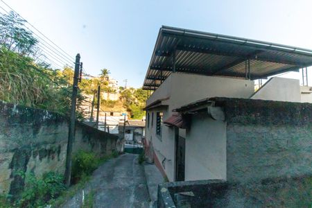 Vista da Sala de casa para alugar com 2 quartos, 180m² em Santa Rosa, Niterói
