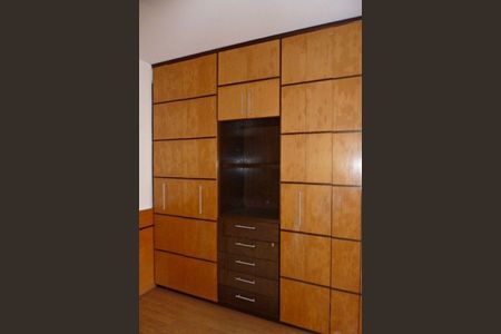 Apartamento para alugar com 72m², 3 quartos e 2 vagas