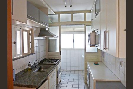 Apartamento para alugar com 72m², 3 quartos e 2 vagas