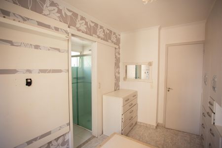 Apartamento à venda com 60m², 2 quartos e 2 vagas Apartamento à venda com 60m², 2 quartos e 2 vagasSuíte