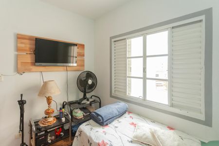 Casa à venda com 160m², 5 quartos e 4 vagasQuarto 2