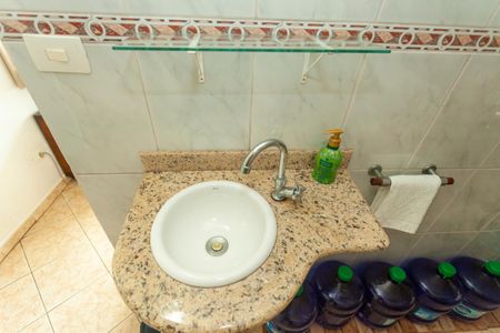 Casa à venda com 160m², 5 quartos e 4 vagasLavabo