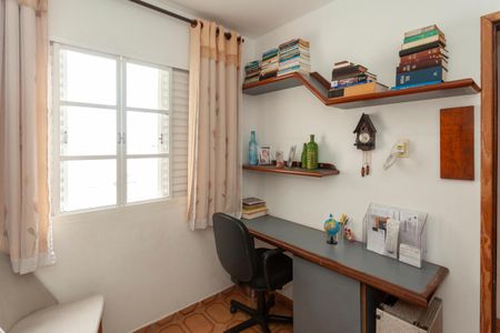 Casa à venda com 160m², 5 quartos e 4 vagasQuarto 3