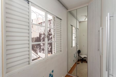 Casa à venda com 160m², 5 quartos e 4 vagasCloset