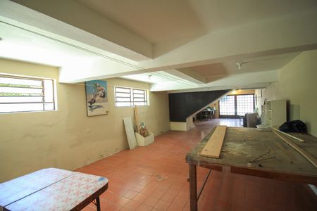 Casa à venda com 385m², 4 quartos e 7 vagasÁrea comum