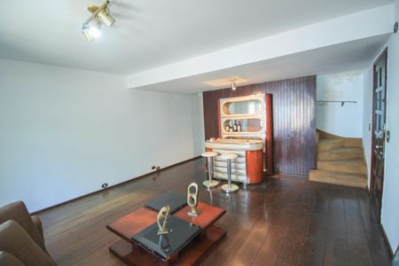 Sala de casa à venda com 4 quartos, 385m² em Vila Prudente, São Paulo