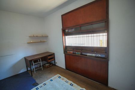 Casa à venda com 385m², 4 quartos e 7 vagasQuarto 2