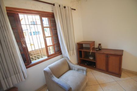 Casa à venda com 385m², 4 quartos e 7 vagasQuarto 3