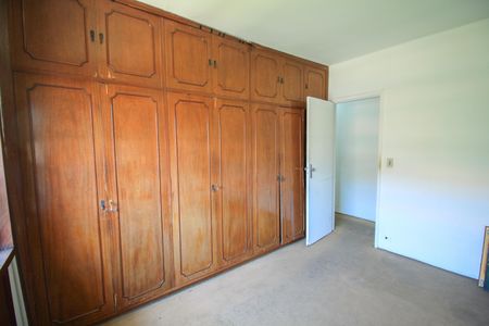 Casa à venda com 385m², 4 quartos e 7 vagasQuarto 1