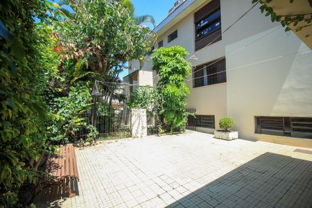 Casa à venda com 385m², 4 quartos e 7 vagasÁrea comum