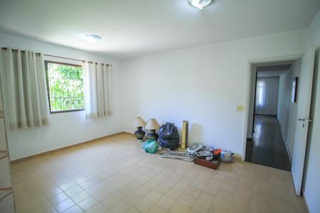 Casa à venda com 385m², 4 quartos e 7 vagasSala de Jantar