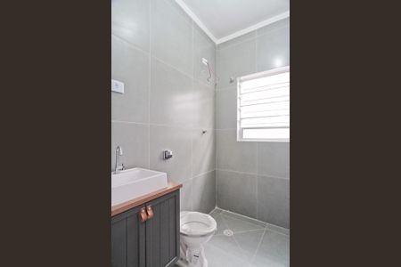 Casa à venda com 130m², 2 quartos e 2 vagasBanheiro Social