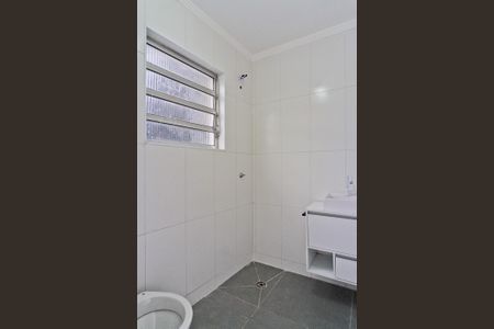 Casa à venda com 130m², 2 quartos e 2 vagasBanheiro de Serviço