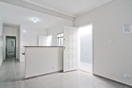 Casa à venda com 130m², 2 quartos e 2 vagasSala