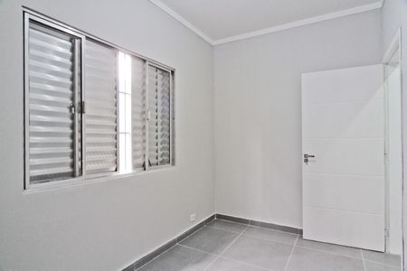 Quarto de casa à venda com 2 quartos, 130m² em Parque Sao Domingos, São Paulo