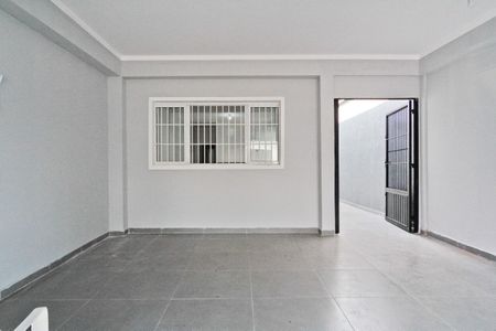 Casa à venda com 130m², 2 quartos e 2 vagasGaragem