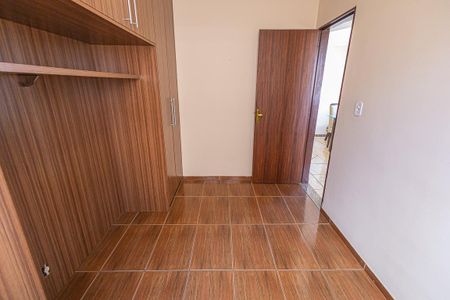 Quarto 1 de apartamento para alugar com 2 quartos, 53m² em Europa, Belo Horizonte