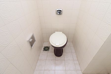 Casa à venda com 370m², 4 quartos e 2 vagasLavabo