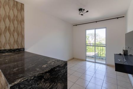 Sala de apartamento para alugar com 1 quarto, 39m² em Jardim Cocaia, Guarulhos