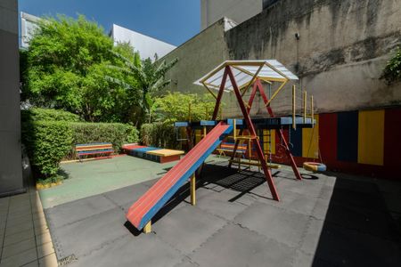 Apartamento à venda com 62m², 2 quartos e 1 vagaÁrea comum - Playground