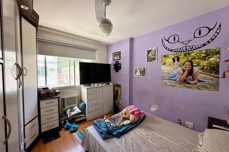 Apartamento à venda com 240m², 4 quartos e 2 vagasQuarto 1