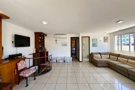 Apartamento à venda com 240m², 4 quartos e 2 vagasSala 2