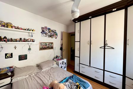 Apartamento à venda com 240m², 4 quartos e 2 vagasQuarto 1