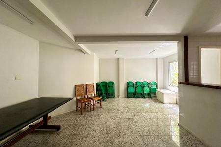 Apartamento à venda com 240m², 4 quartos e 2 vagasÁrea comum - Salão de festas