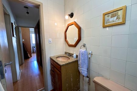 Apartamento à venda com 240m², 4 quartos e 2 vagasBanheiro 2