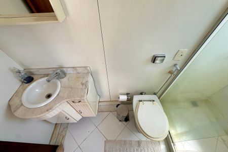Apartamento à venda com 240m², 4 quartos e 2 vagasBanheiro 1