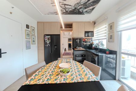 Apartamento à venda com 95m², 4 quartos e 2 vagas Apartamento à venda com 95m², 4 quartos e 2 vagasCozinha