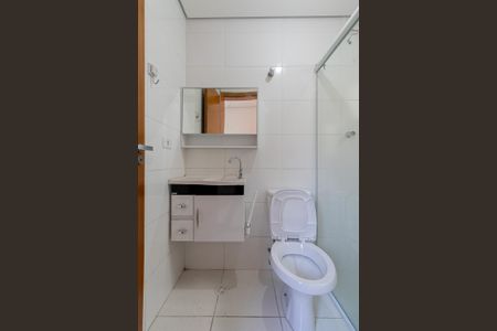 Banheiro de apartamento para alugar com 2 quartos, 38m² em Vila Guilhermina, São Paulo