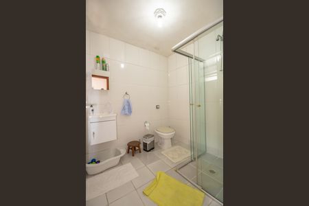 Casa à venda com 125m², 2 quartos e 2 vagas Casa à venda com 125m², 2 quartos e 2 vagasBanheiro