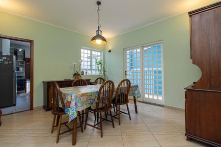 Casa à venda com 180m², 3 quartos e 1 vagaCopa