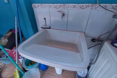 Casa à venda com 180m², 3 quartos e 1 vagaÁrea de Serviço