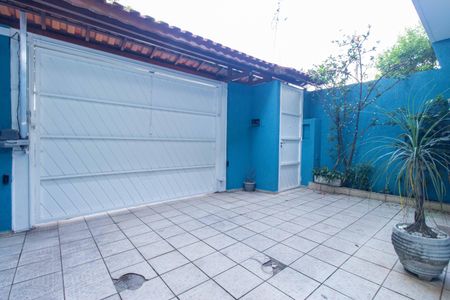 Casa à venda com 180m², 3 quartos e 1 vagaGaragem