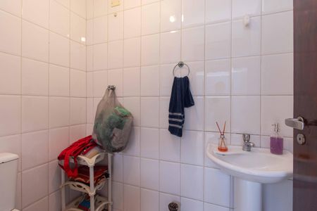 Casa à venda com 180m², 3 quartos e 1 vagaBanheiro de serviço