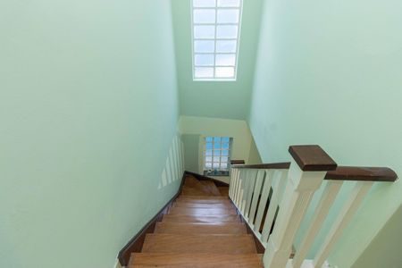 Casa à venda com 180m², 3 quartos e 1 vagaEscada