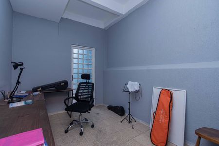 Casa à venda com 180m², 3 quartos e 1 vagaGaragem