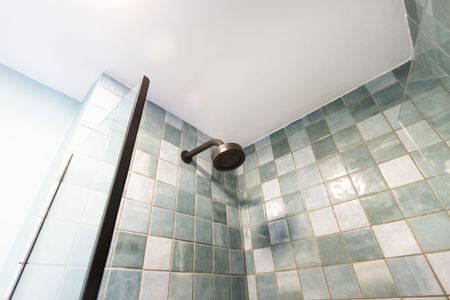 Apartamento à venda com 40m², 2 quartos e 1 vaga Apartamento à venda com 40m², 2 quartos e 1 vagaBanheiro Social