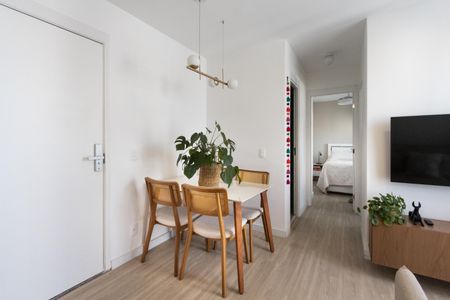 Apartamento à venda com 40m², 2 quartos e 1 vaga Apartamento à venda com 40m², 2 quartos e 1 vagaSala
