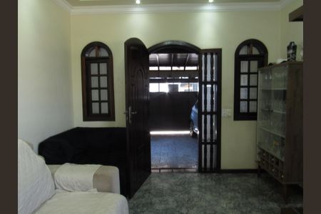 Sala de casa para alugar com 3 quartos, 300m² em Novo Osasco, Osasco