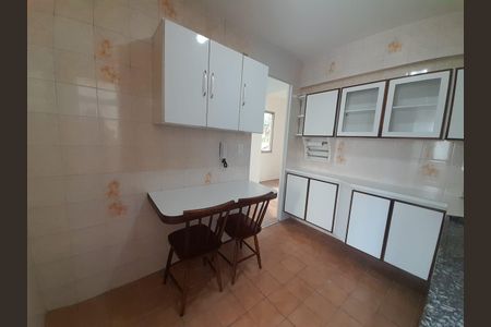 Apartamento para alugar com 57m², 2 quartos e 1 vaga Apartamento para alugar com 57m², 2 quartos e 1 vagaCozinha