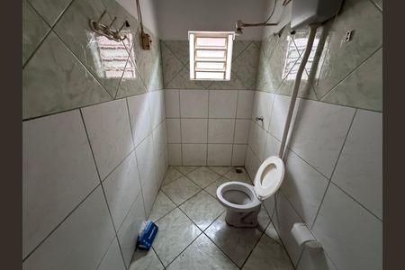 Casa para alugar com 90m², 3 quartos e 2 vagasBanheiro