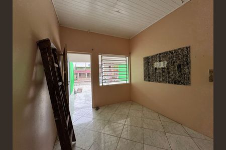 Casa para alugar com 90m², 3 quartos e 2 vagasSala