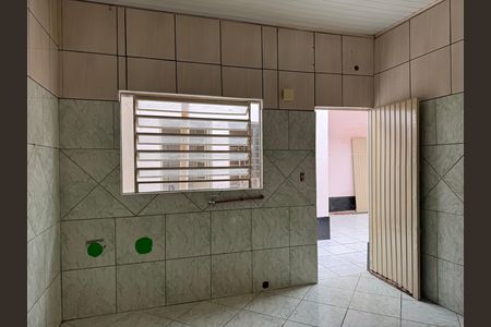 Casa para alugar com 90m², 3 quartos e 2 vagasCozinha